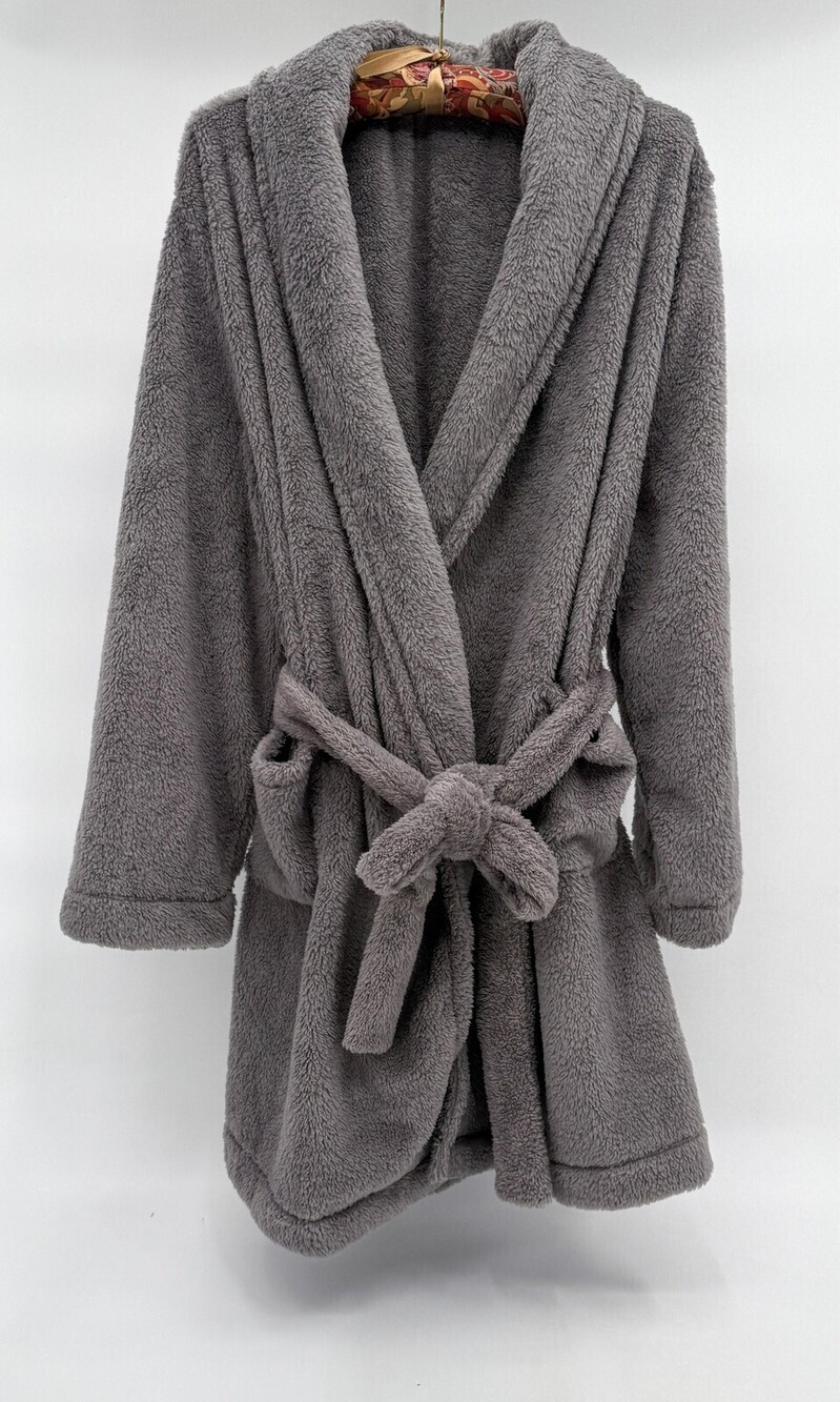 AnyBody Robe Womens M/L Gray Plush Fleece Belted Shawl Collar Pockets Bathrobe